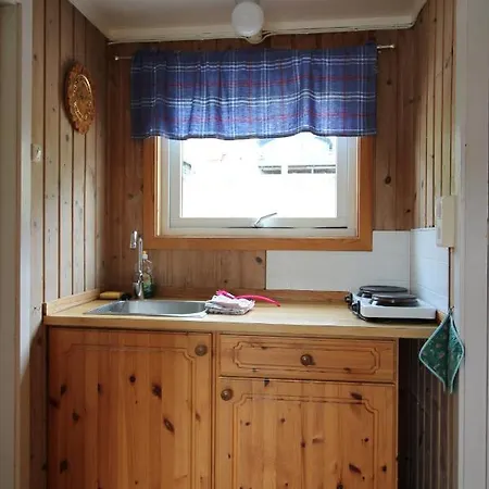 Gjerdset Turistsenter Isfjorden