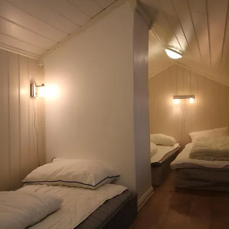 Gjerdset Turistsenter Isfjorden