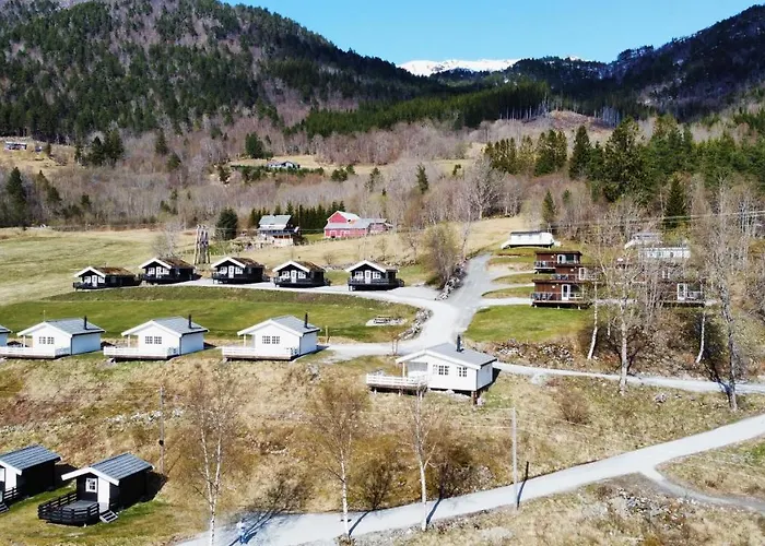 Gjerdset Turistsenter Semesterbostad Isfjorden