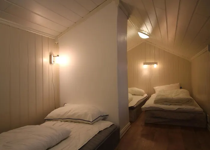 Gjerdset Turistsenter Isfjorden