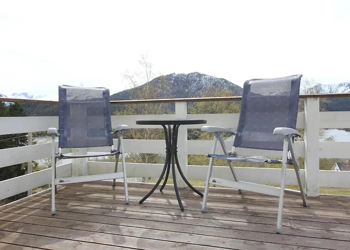 Gjerdset Turistsenter Semesterbostad