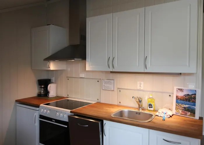 Gjerdset Turistsenter Isfjorden